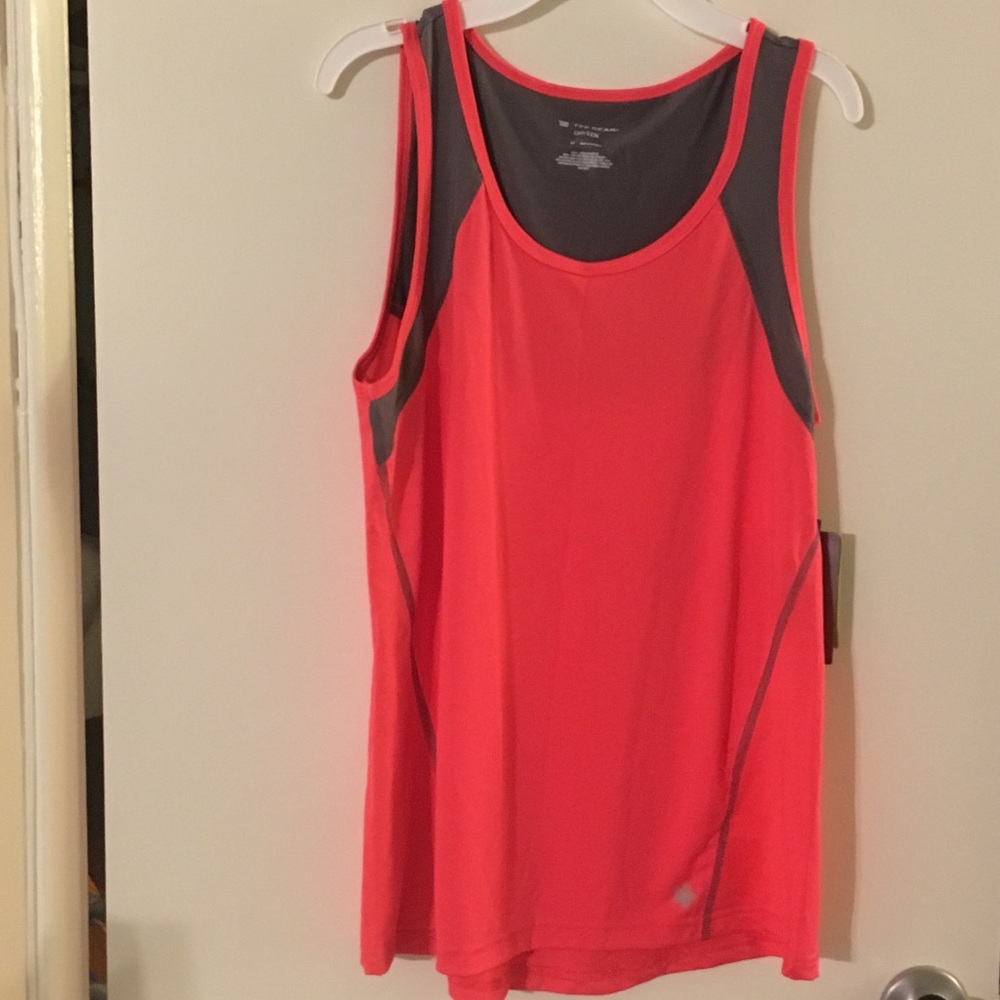 Active Wear Tops